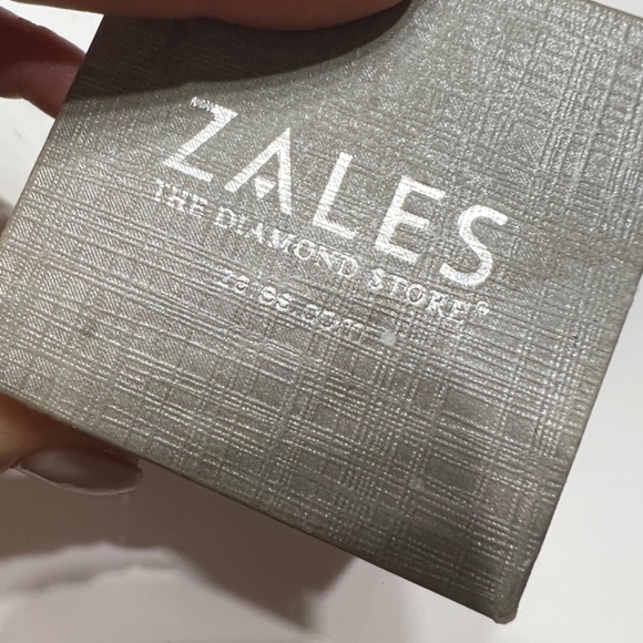 Zales dangle 1/2 TCW 10k diamond earrings - Picture 3 of 4